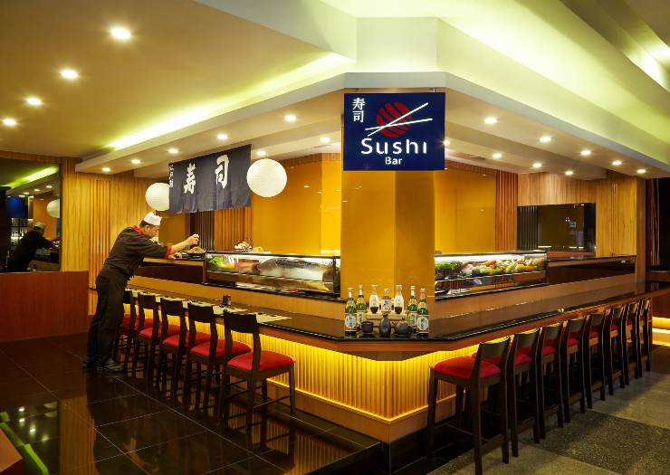 ซูชิบาร์ (sushi bar) โรงแรมแอมบาสซาเดอร์ กรุงเทพฯ  กรุงเทพมหานคร