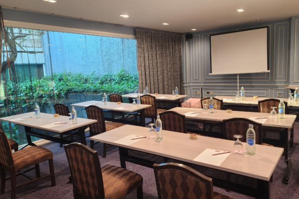 ลาเวนเดอร์ 1, 2, 3 โรงแรมแอมบาสซาเดอร์ กรุงเทพฯ  กรุงเทพมหานคร ลาเวนเดอร์ 1, 2, 3 โรงแรมแอมบาสซาเดอร์ กรุงเทพฯ  กรุงเทพมหานคร